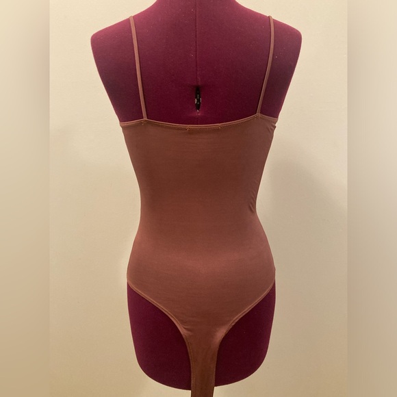 Fashion Nova Rust bodysuit XS - Picture 3 of 5